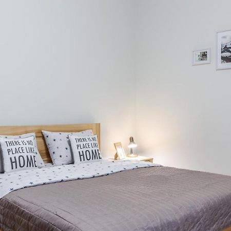 Inshiapartments On Teodora Square Lviv Extérieur photo